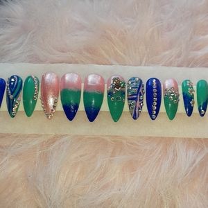 Hand designed press on nails